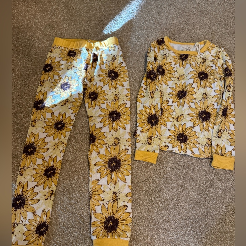 Jessica Simpson Pajamas. Size 8.
